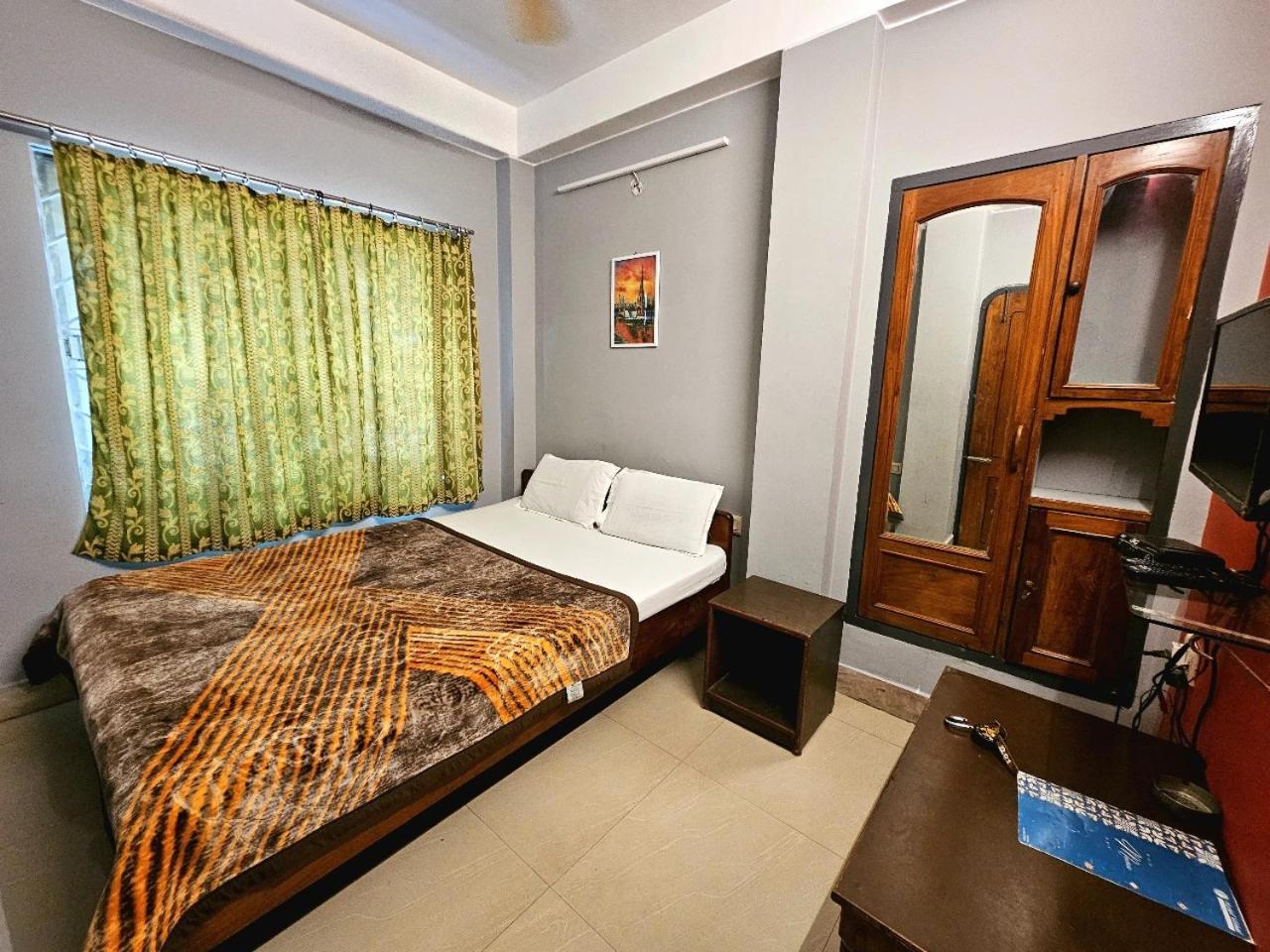 Hotel Vishal Siliguri Exterior photo